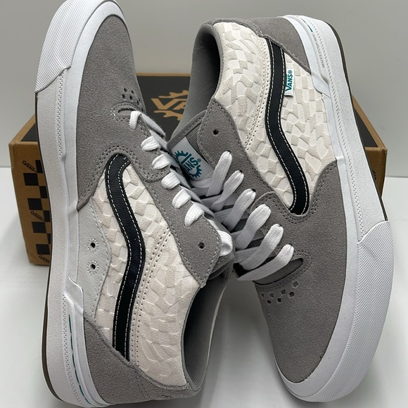 Vans Men’s Bmx Style 114 Peraza Grey/White
VN0A4BXL1XM
Sneakers - Picture 11 of 16